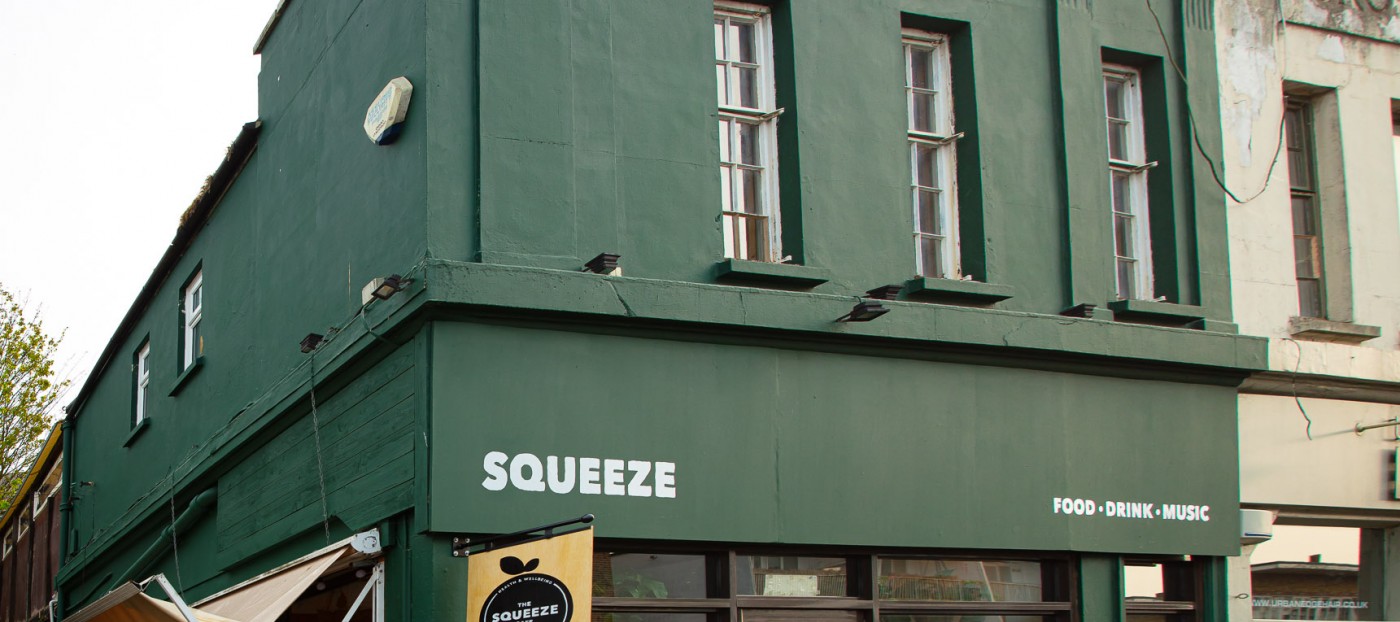 The Squeeze Photo